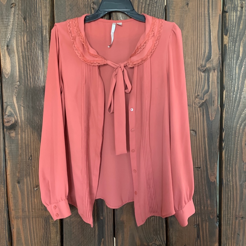 Lauren Conrad Blouse